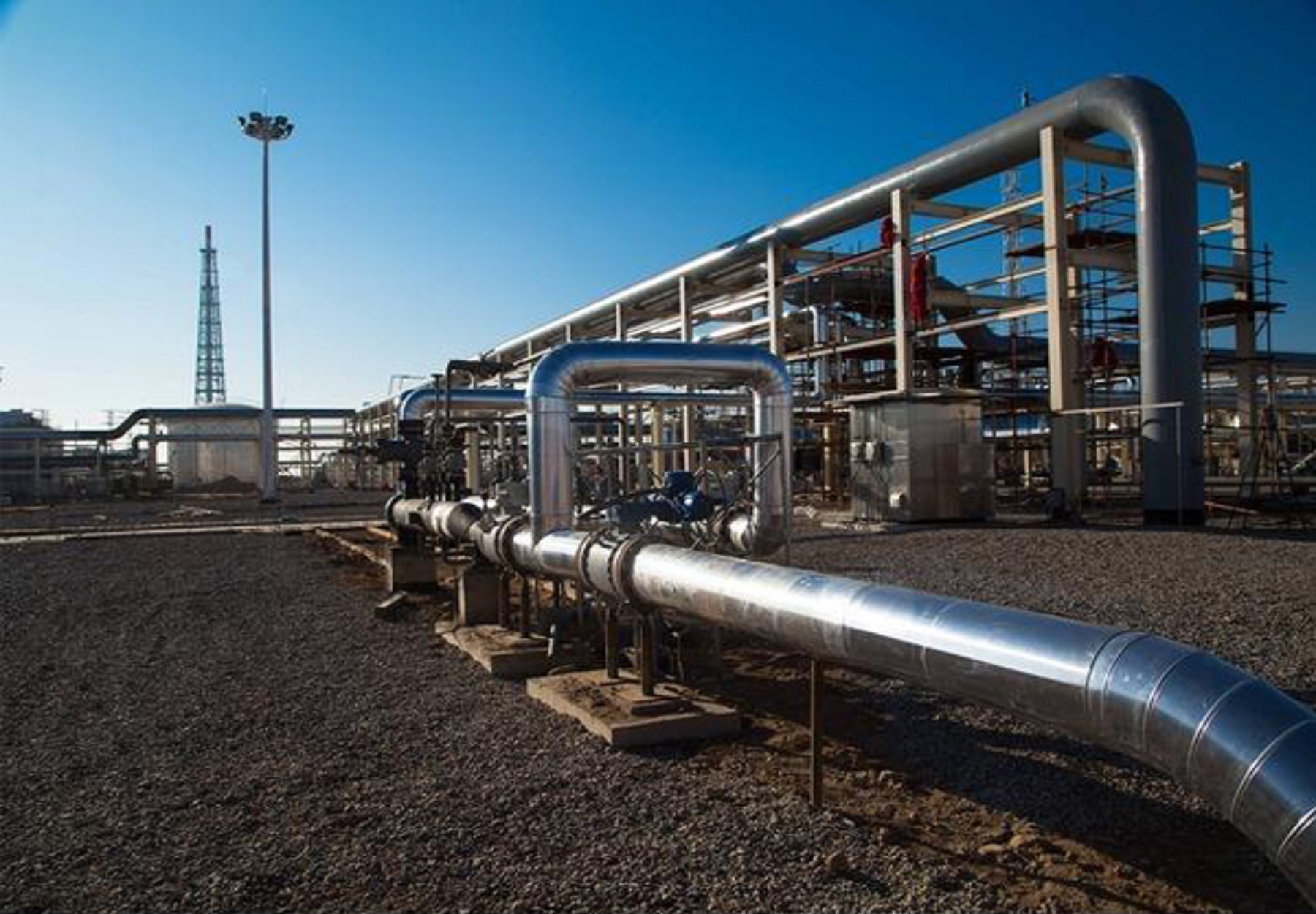 集膚效應伴熱系統-管道集膚效應電伴熱