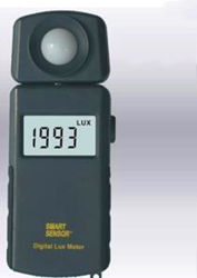 數字光度計AR833