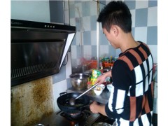 重慶雞公煲配方哪里學好,雞公煲技術培訓