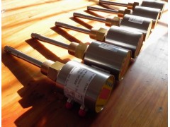 優質品YHX油混水信號器